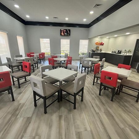 퀄리티 인 앤 스위트 앳 에어포트 Blvd I-65 호텔 모빌 외부 사진